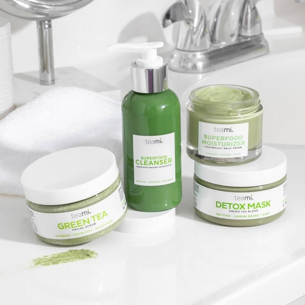Teami acne rescue bundle with superfood moisturizer, green tea facial scrub, detox mask and superfood cleanser